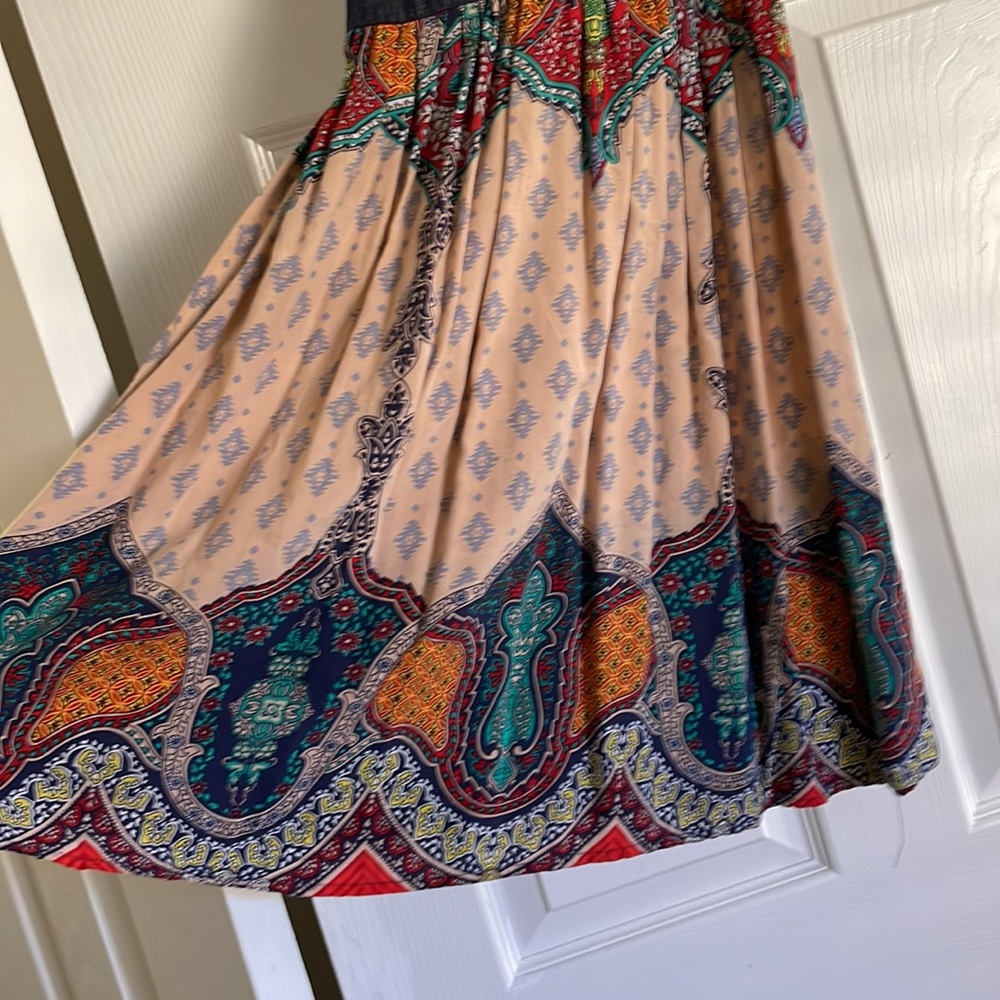 Dress - Picture 3 of 4